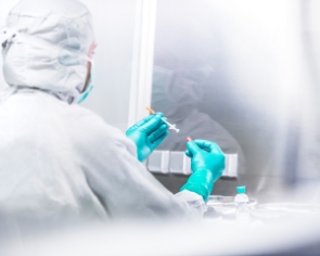 Arzneimittelherstellung in der ABF.